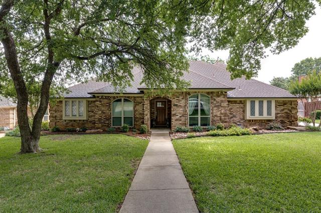 3525 Quail Crest St, Grapevine, TX 76051