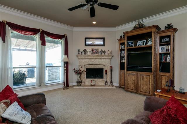 224 Lonesome Trail, Haslet, TX 76052