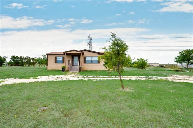 8332 Mckinney Lane, Joshua, TX 76058