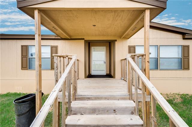 8332 Mckinney Lane, Joshua, TX 76058