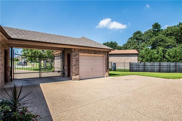 604 Oak Leaf Drive, Kennedale, TX 76060