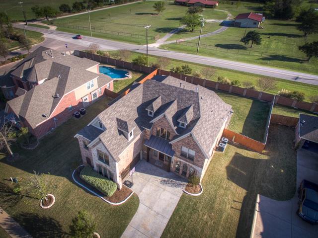 2622 Winding Creek Drive, Midlothian, TX 76065