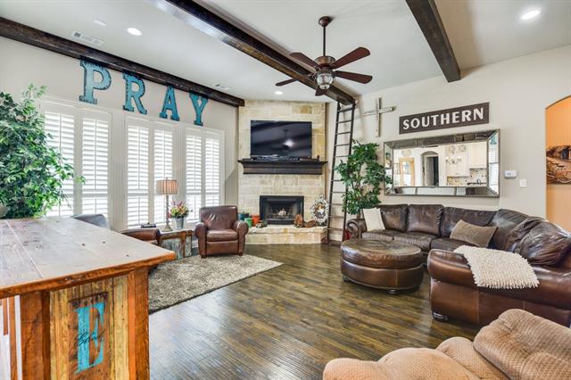 3611 Plainview Road, Midlothian, TX 76065
