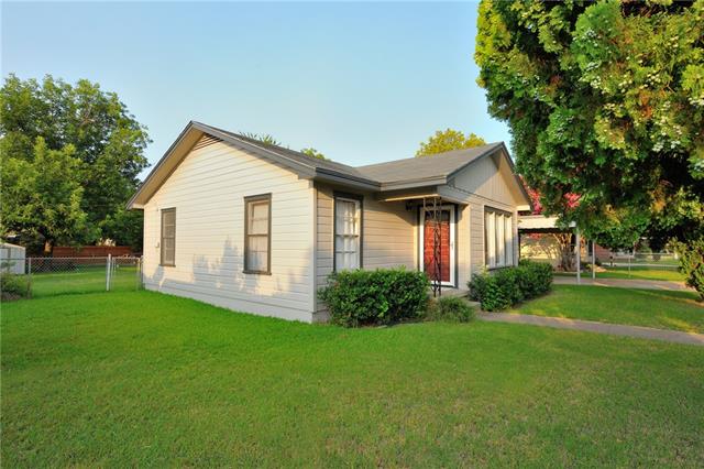 1312 SE 18th St, Mineral Wells, TX 76067