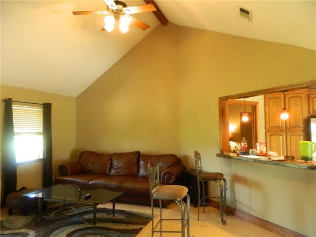 306 Van Meter Drive, Aurora, TX 76078