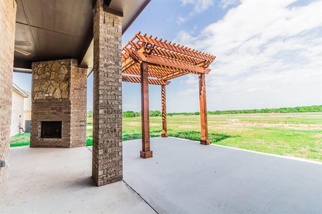 8340 Old Springtown Road, Springtown, TX 76082