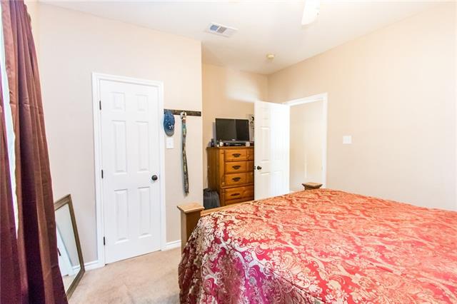 606 W Bridge Street, Weatherford, TX 76086