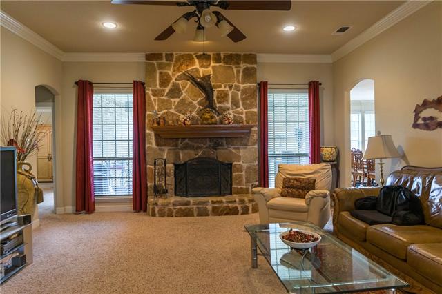 2014 Woodland Hills Lane, Weatherford, TX 76087