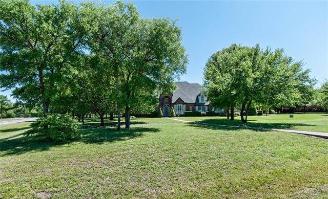 1938 Circleview Dr, Weatherford, TX 76087