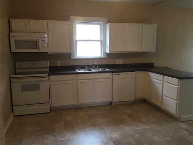 2913 Mckinley Avenue, Fort Worth, TX 76106