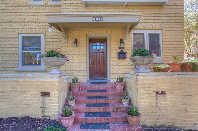 1209 Elizabeth Boulevard, Fort Worth, TX 76110