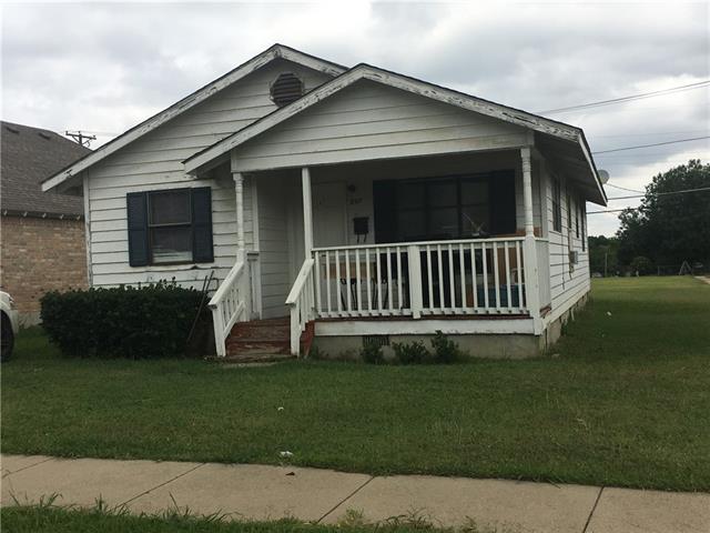 217 E Fogg Street, Fort Worth, TX 76110