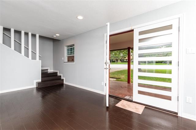 1724 Dakar Road W, Fort Worth, TX 76116