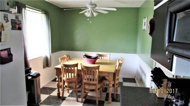 1000 Darnell Avenue, Benbrook, TX 76126