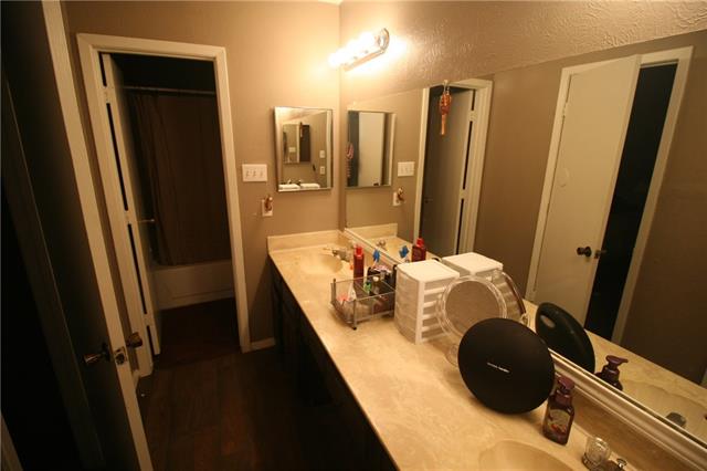 3208 Highlawn Terrace, Fort Worth, TX 76133