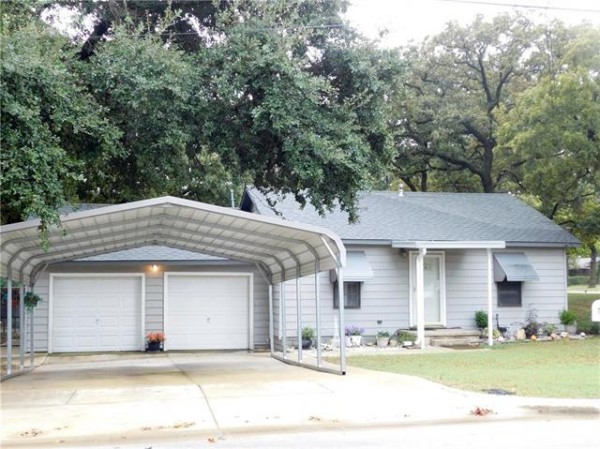 7521 Pawnee Trl, Lake Worth, TX 76135