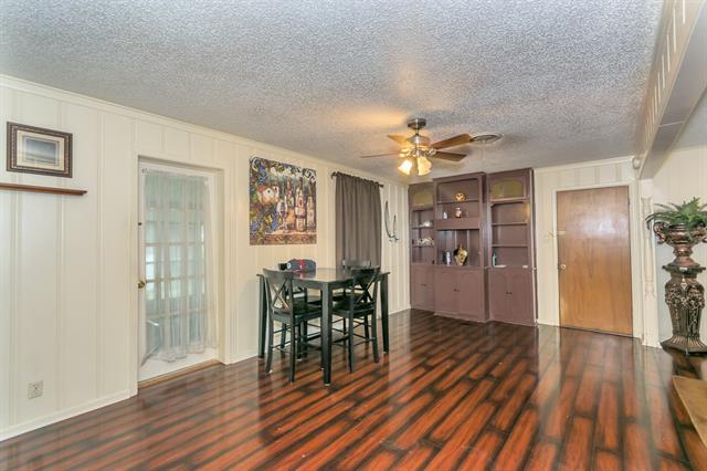 4113 Sunset Trl, Lake Worth, TX 76135