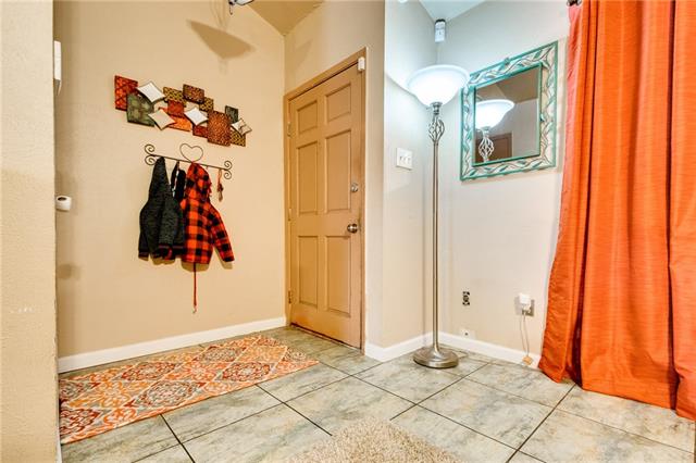 7328 Shadow Bend Drive, Fort Worth, TX 76137