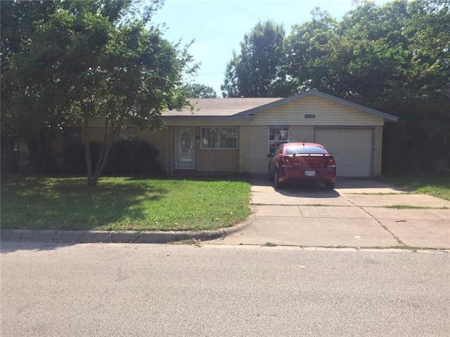 6712 Margaret Drive, Forest Hill, TX 76140