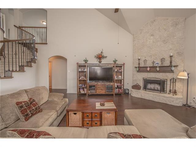 9825 Saltbrush Street, Fort Worth, TX 76177