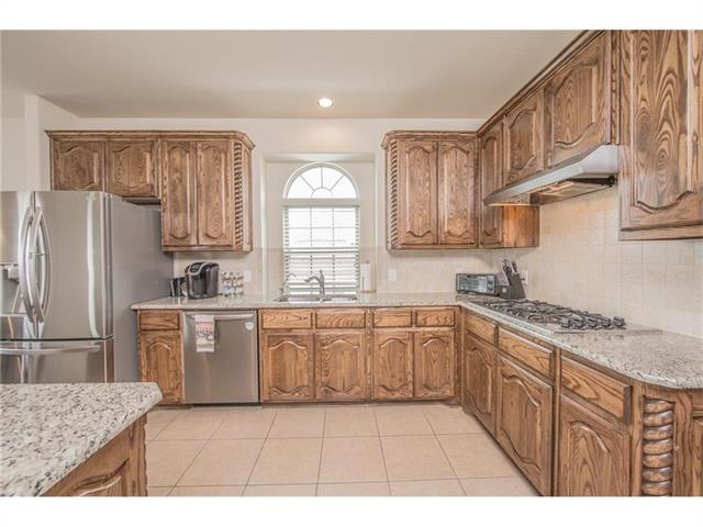 9825 Saltbrush Street, Fort Worth, TX 76177