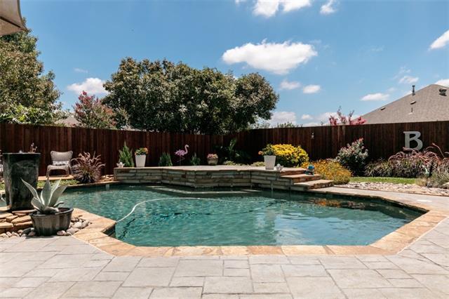 9108 High Oaks Drive, North Richland Hills, TX 76182