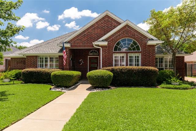 9108 High Oaks Drive, North Richland Hills, TX 76182