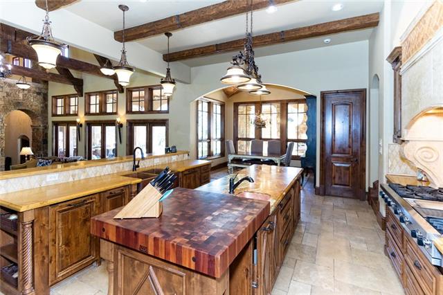 210 Herriott Lane, Argyle, TX 76226