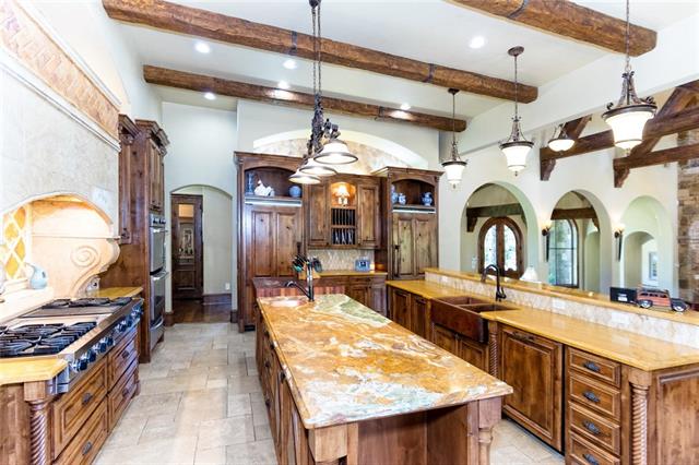 210 Herriott Lane, Argyle, TX 76226