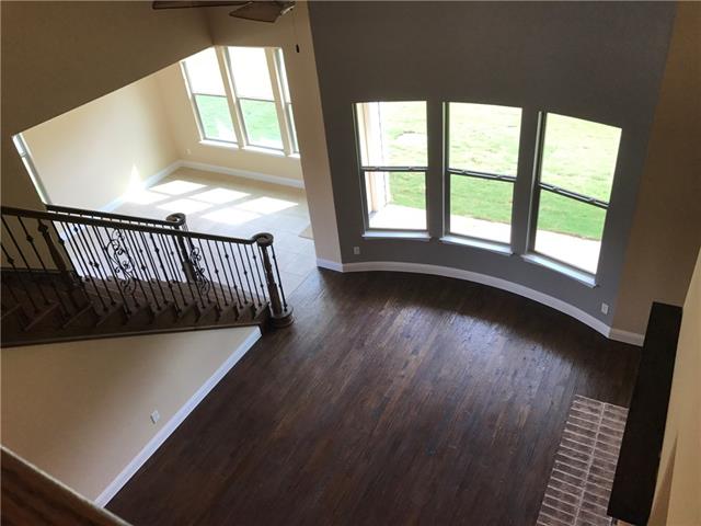 116 E Comanche, Lake Kiowa, TX 76240