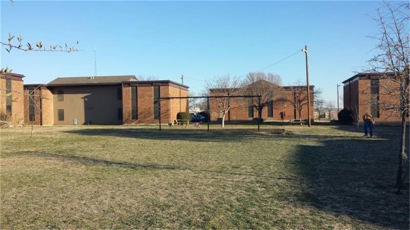 2008 N. Interstate 35, Gainesville, TX 76240