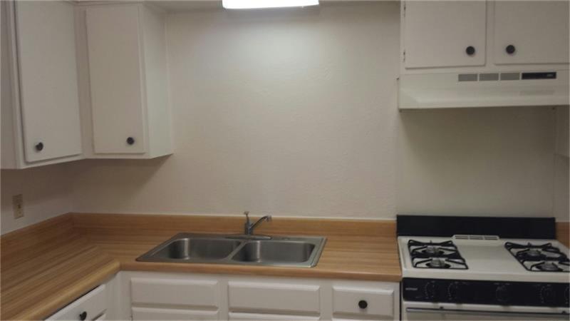2008 N. Interstate 35, Gainesville, TX 76240