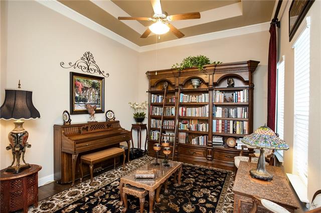 9809 Broiles Lane, Fort Worth, TX 76244
