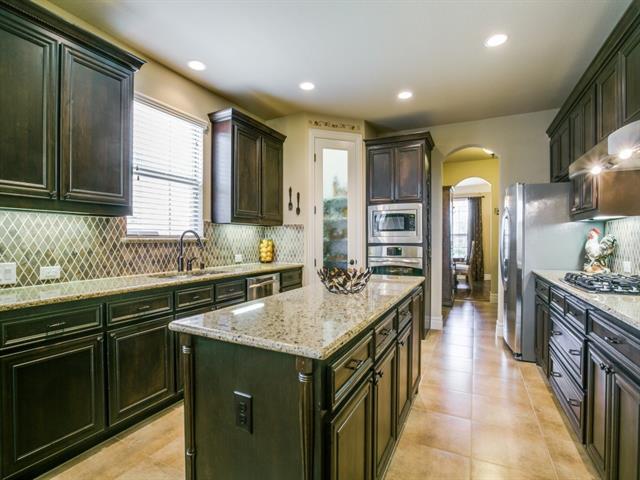 428 Monarch Hill Court, Keller, TX 76248