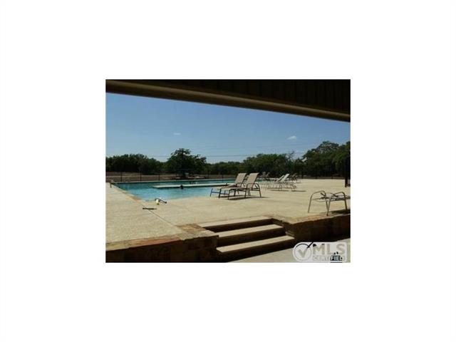 138 Silver Lakes Drive, Sunset, TX 76270