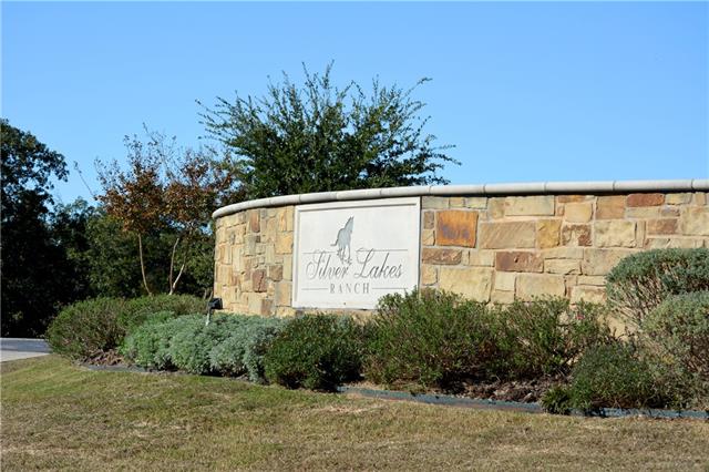 654 Silver Leaf Drive, Sunset, TX 76270
