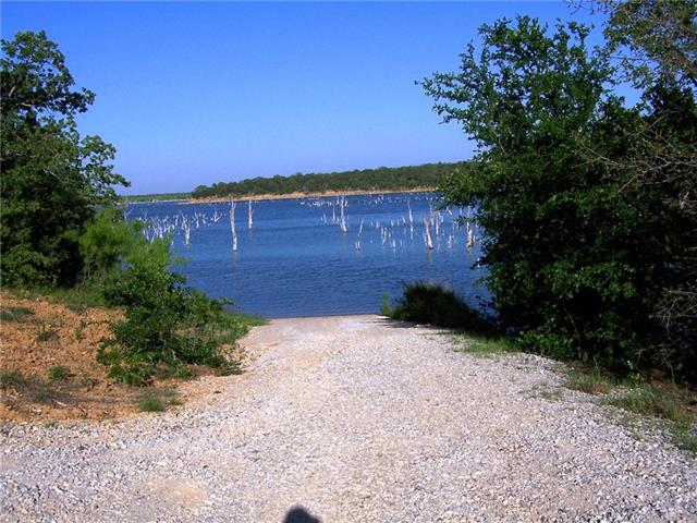 654 Silver Leaf Drive, Sunset, TX 76270