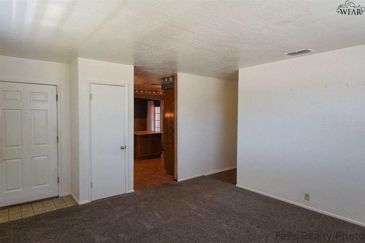 1611 SUMNER TERRACE, Wichita Falls, TX 76306