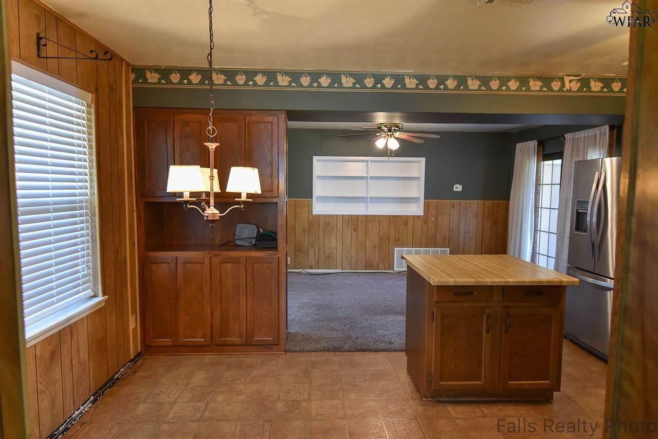 1611 SUMNER TERRACE, Wichita Falls, TX 76306