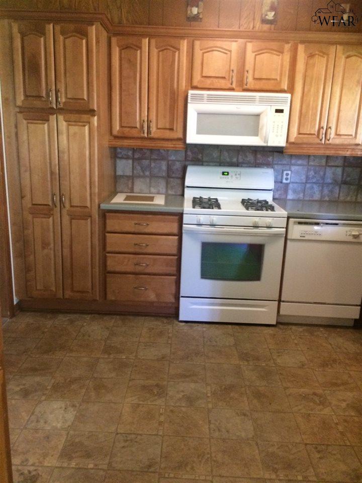 3505 REGINA CIRCLE, Wichita Falls, TX 76308