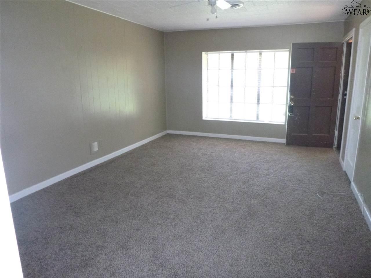 4006 BOREN AVENUE, Wichita Falls, TX 76308