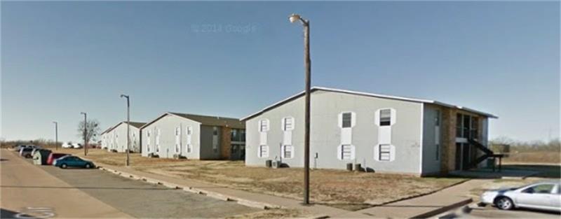 100 South Prairie Circle, Electra, TX 76360