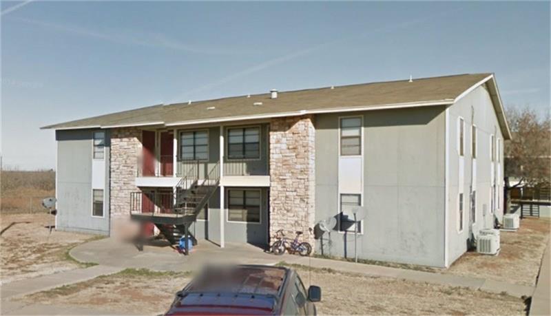 100 South Prairie Circle, Electra, TX 76360