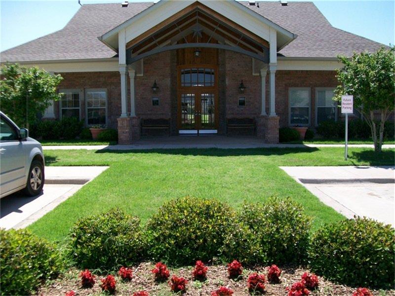 900 Ross Street, Vernon, TX 76384