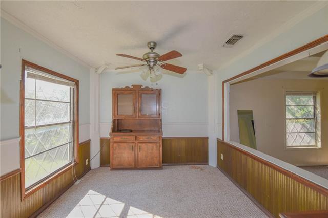 210 Reta Street, Stephenville, TX 76401