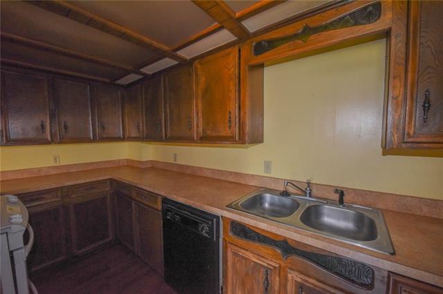210 Reta Street, Stephenville, TX 76401