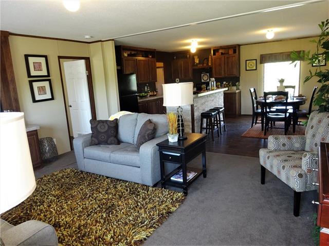 198 Shady Springs Drive, Runaway Bay, TX 76426