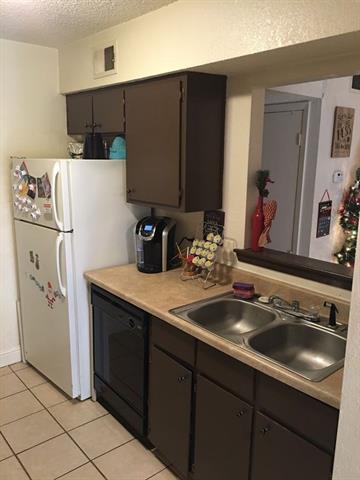924 Williams Street, Albany, TX 76430