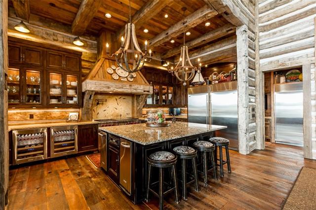 1019 E Hells Gate Drive, Possum Kingdom Lake, TX 76449