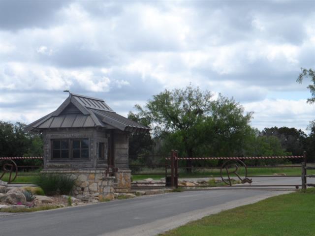 1030 Paradise Point, Graford, TX 76449
